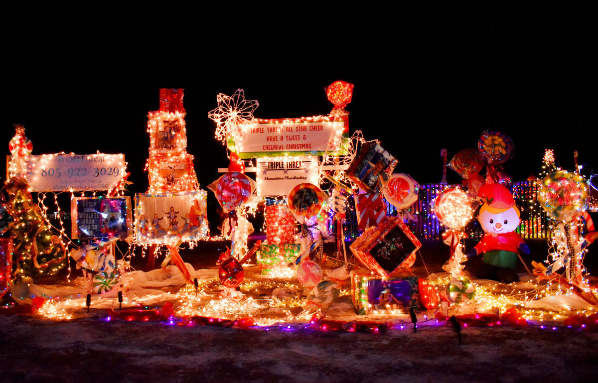 112820-smt-news-elks-christmas-002